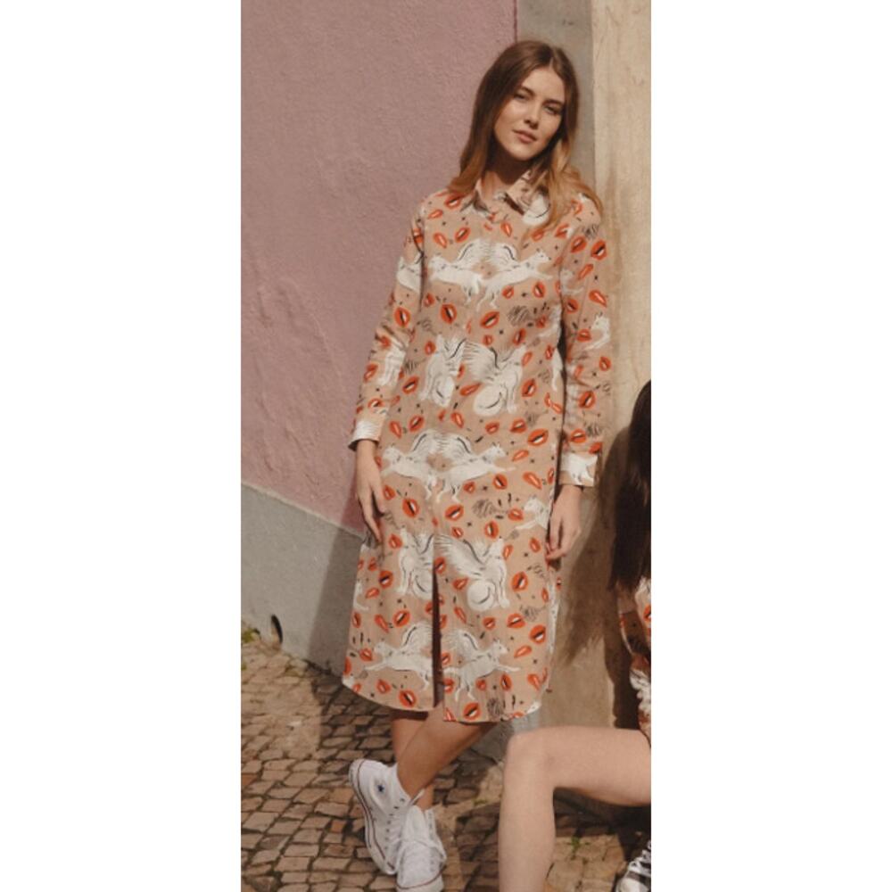 Las Surenas Tunic Wolf Kisses Beige Dress